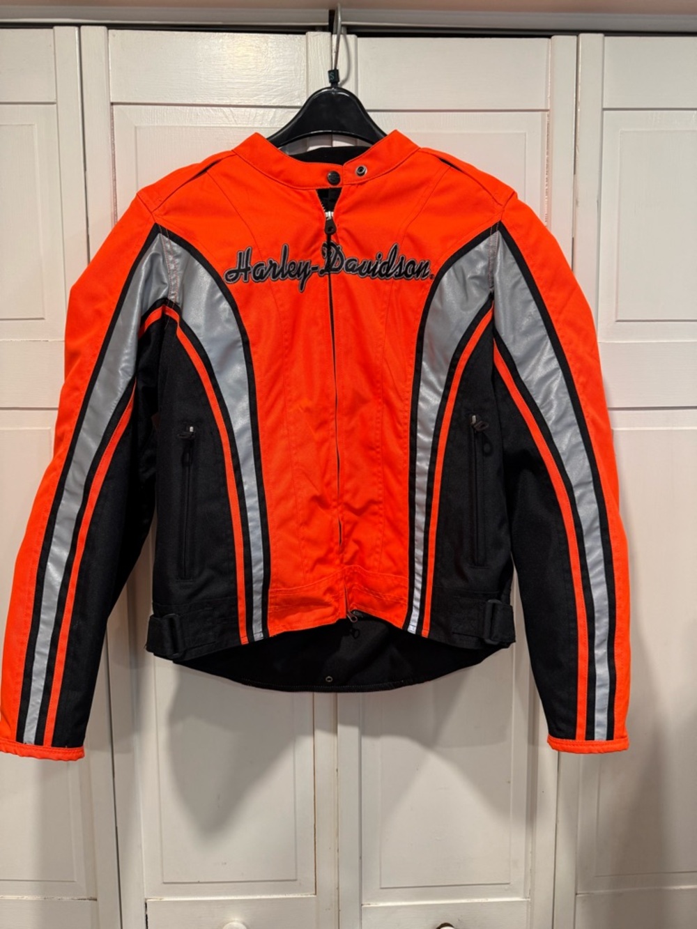 Harley Davidson women’s riding jacket‎ size large like new!